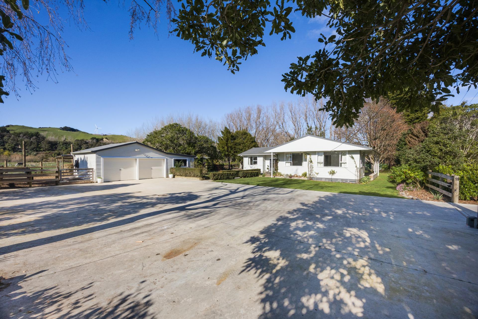 19 River Road, Ashhurst