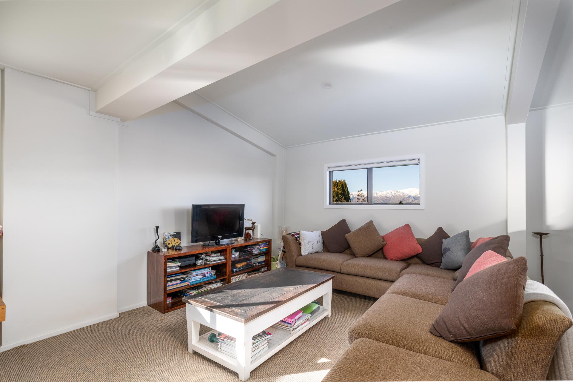 42D Gladsmuir Road, Queensberry
