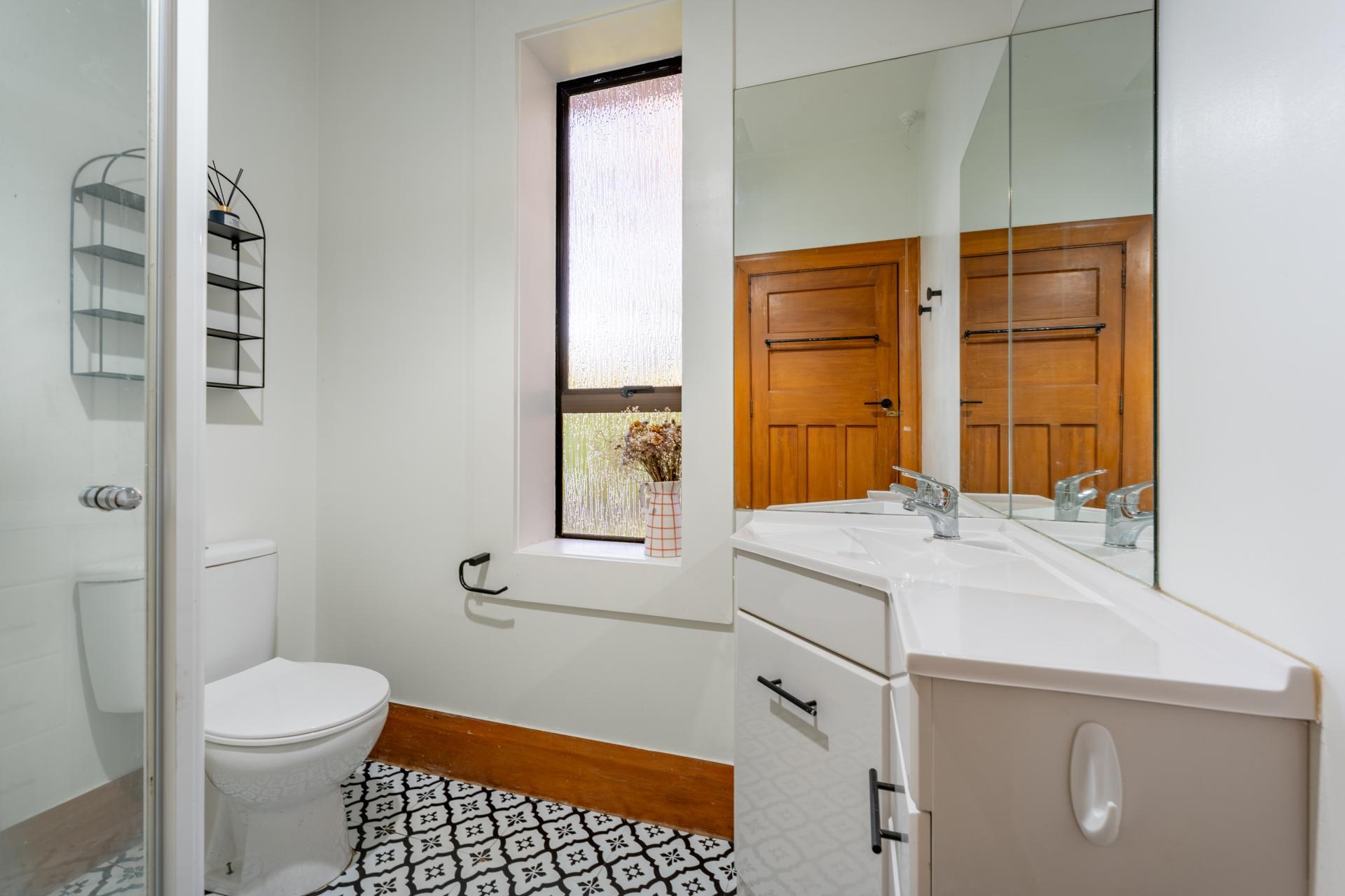 20 Hill View Crescent, Highfield