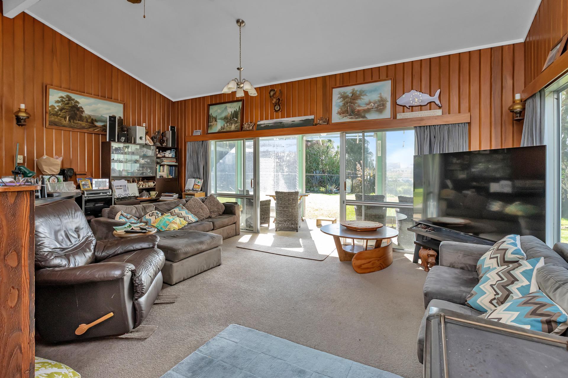 240 Otakairangi Road, Riponui