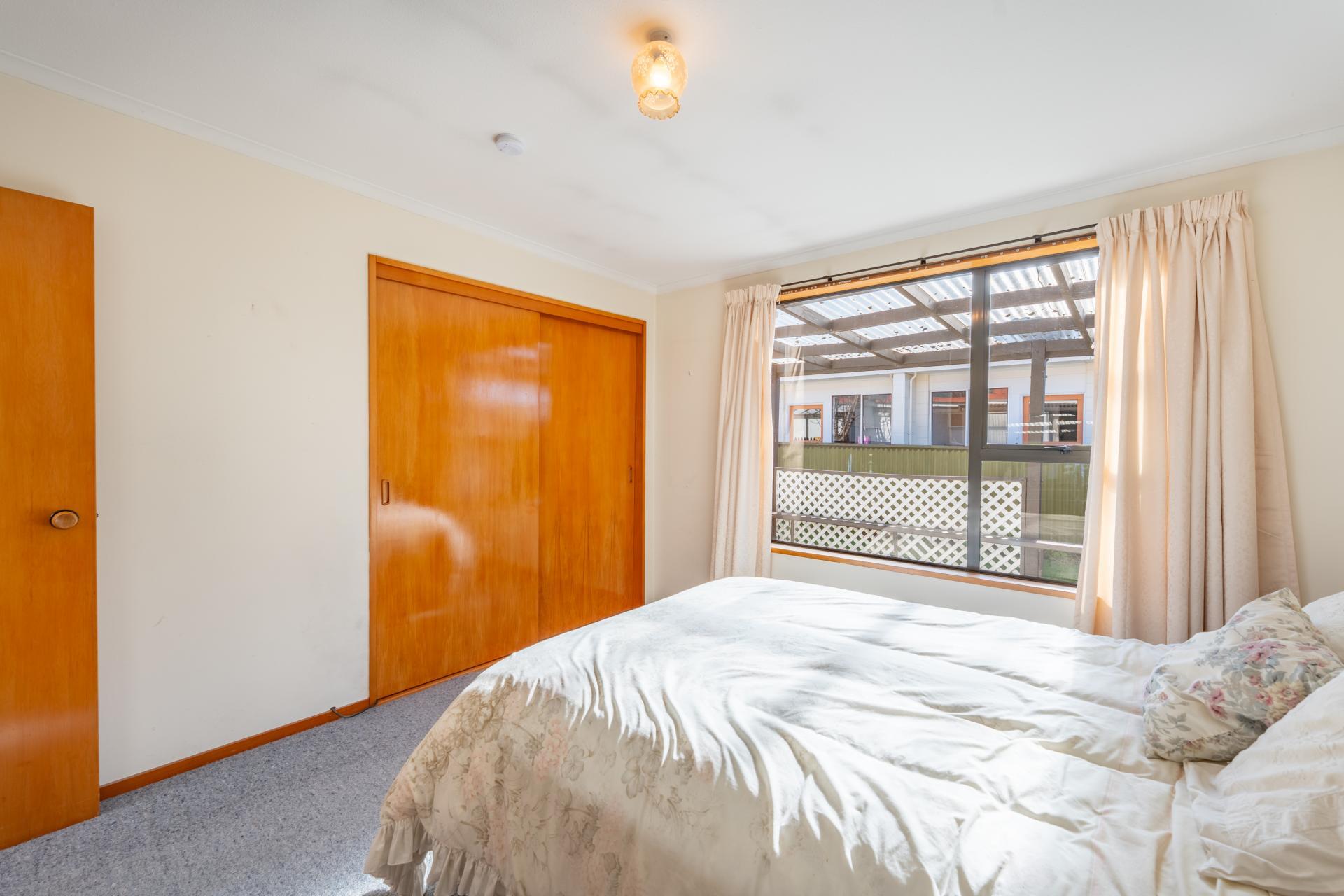 Unit 2, 109A North Street, Seaview