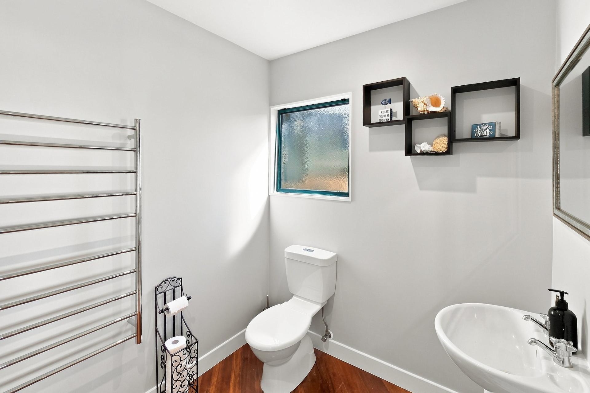 6577 Pouto Road, Pouto