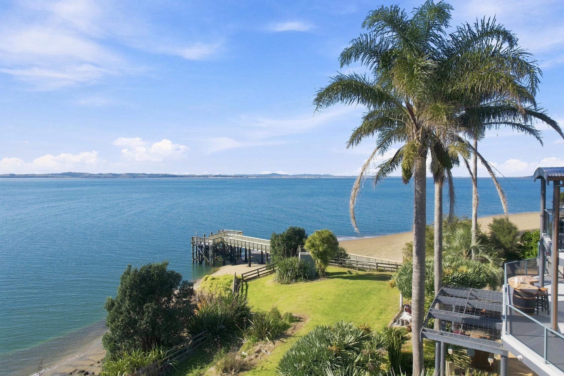 6577 Pouto Road, Pouto