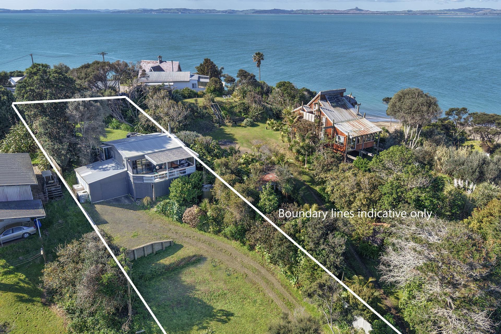 6569 Pouto Road, Pouto