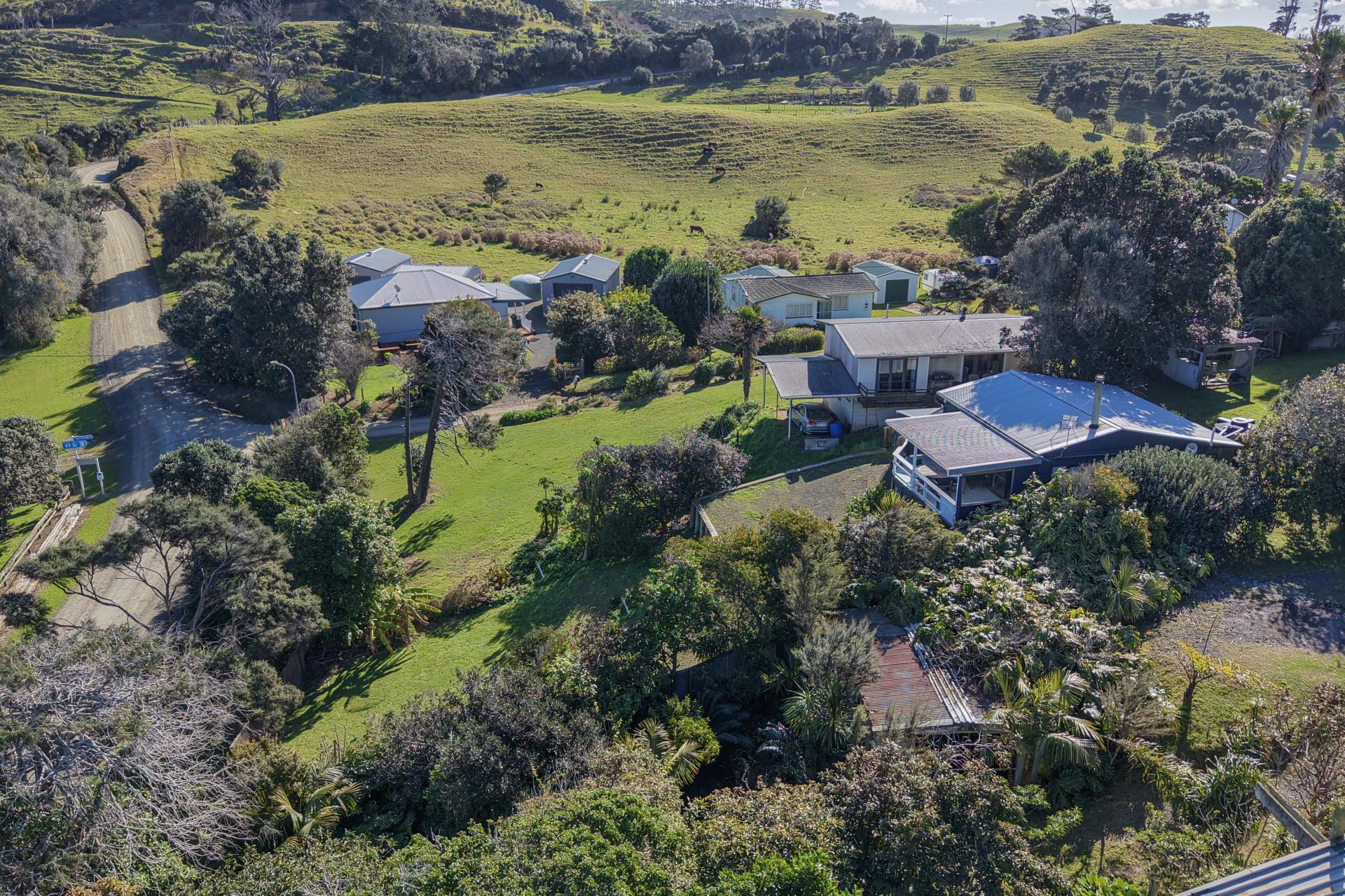 6569 Pouto Road, Pouto