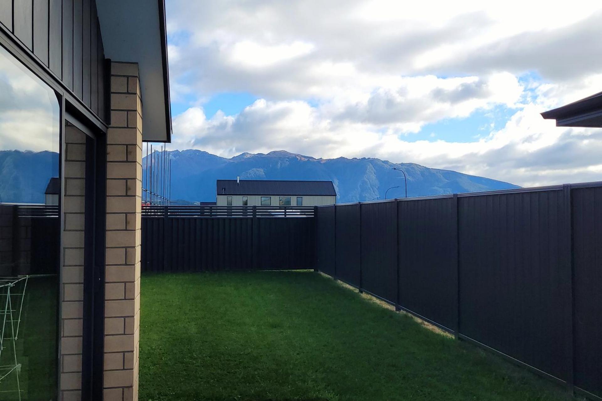 Unit B, 24 Hidden Lakes Avenue, Te Anau
