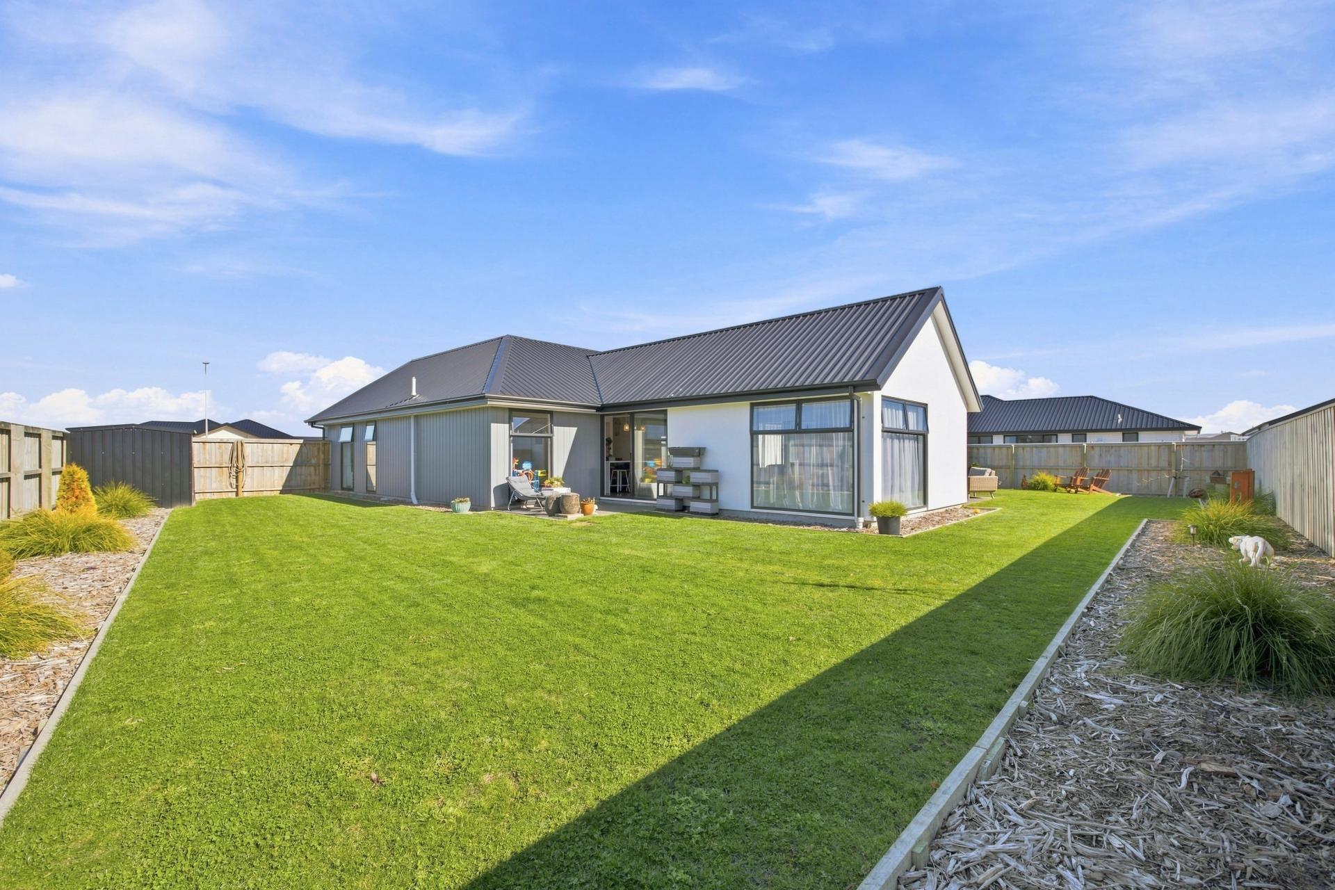 51 Hilton Drive, Amberley