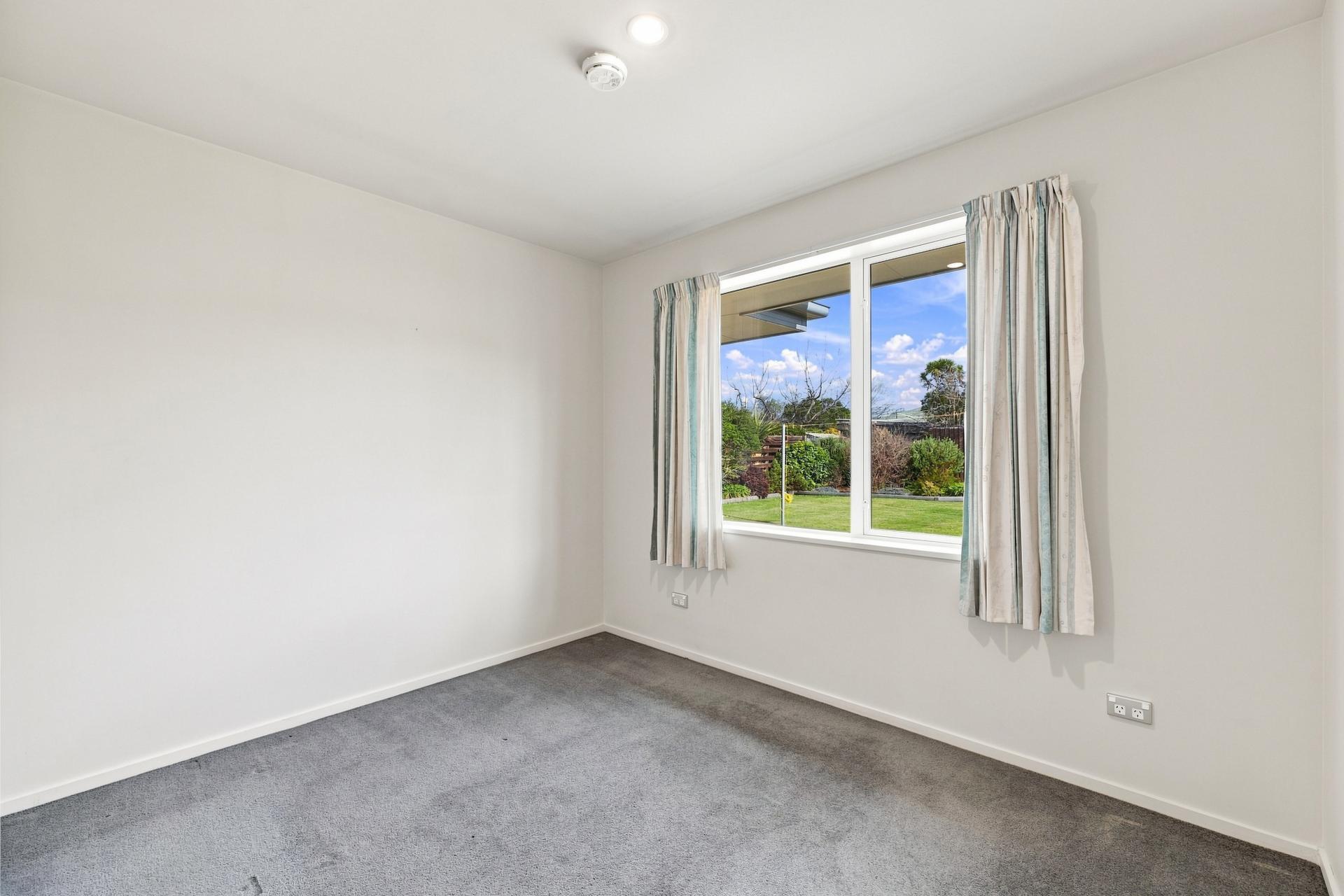 6 Seadown Crescent, Amberley