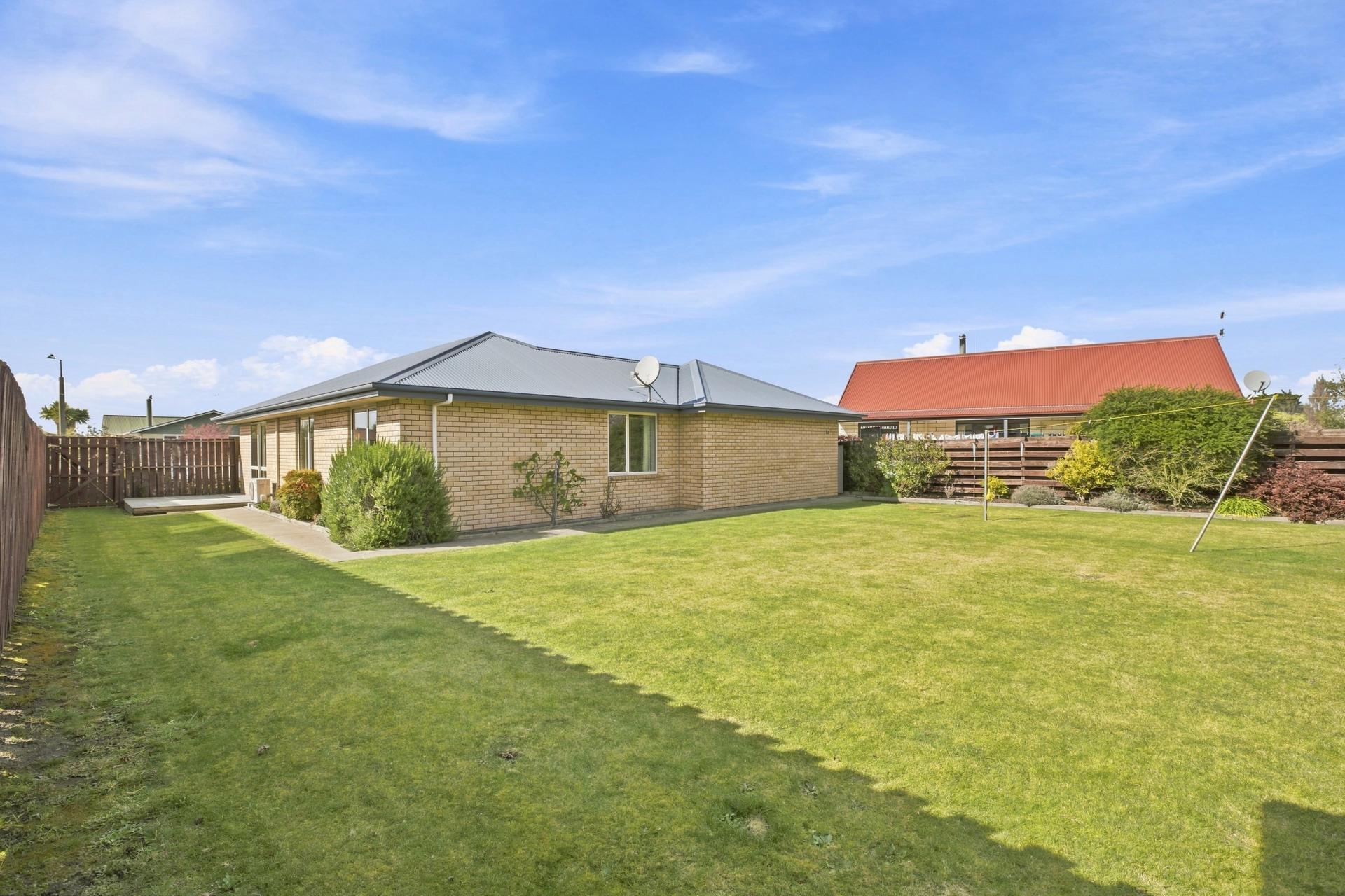 6 Seadown Crescent, Amberley