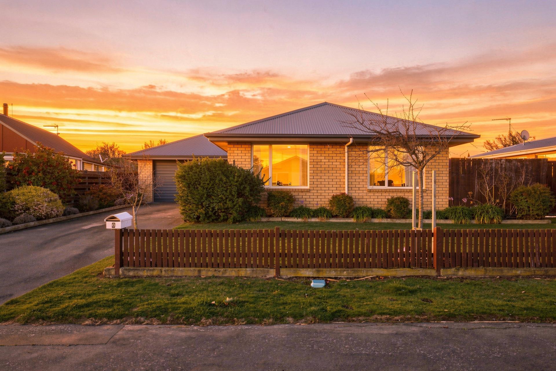 6 Seadown Crescent, Amberley