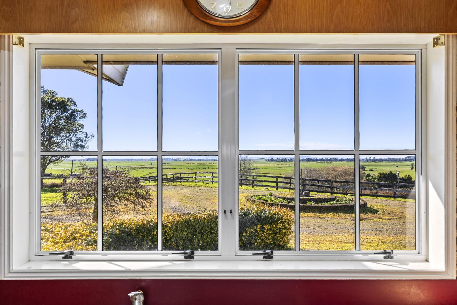 102 Gillard Road, Ngahinapouri