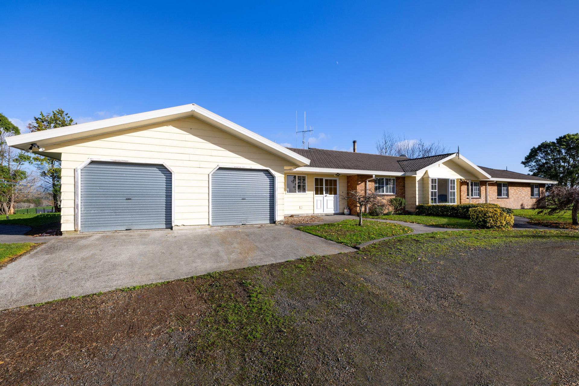 102 Gillard Road, Ngahinapouri
