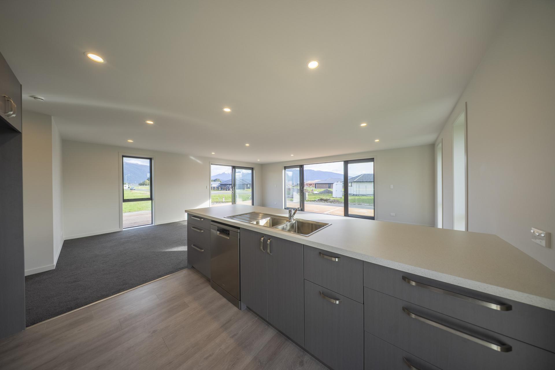 21 Tukare Loop, Te Anau