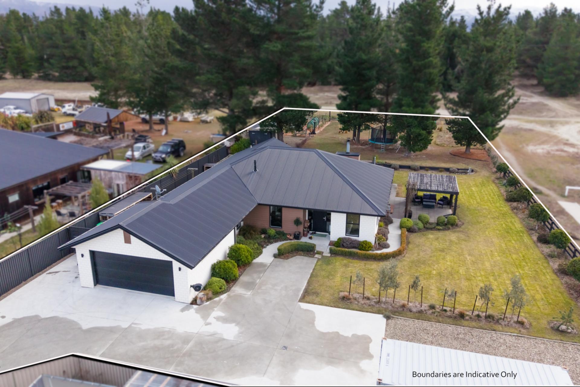 77 Larch Crescent, Alexandra