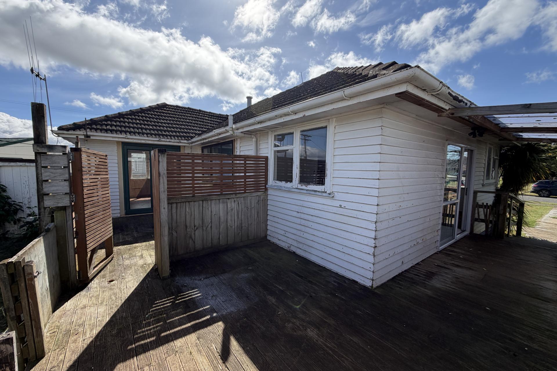 16 Robertshawe Crescent, Dannevirke