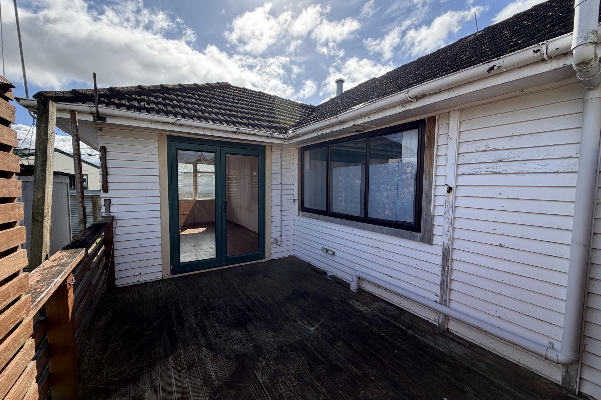 16 Robertshawe Crescent, Dannevirke