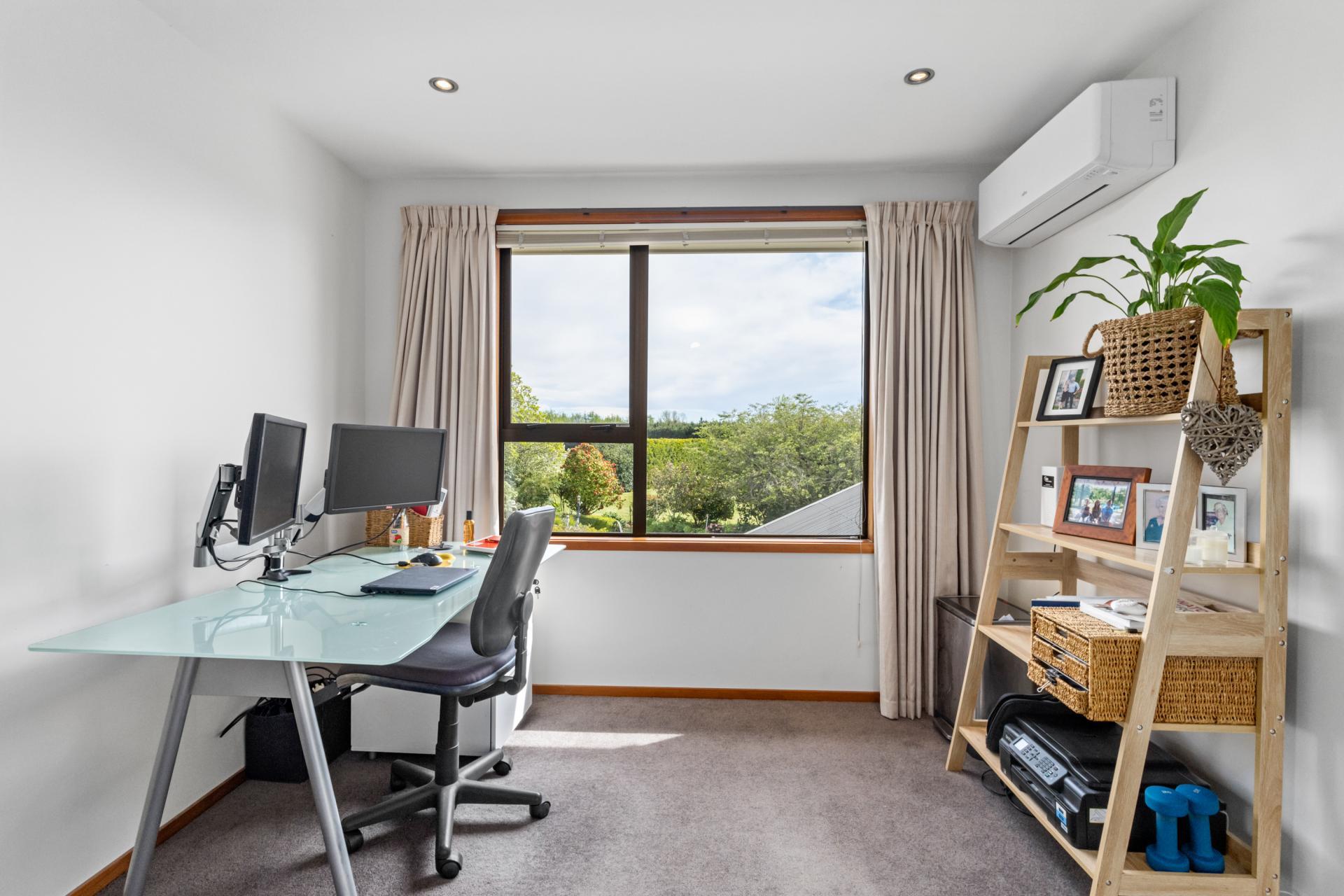 71 Lynch Road, Levels