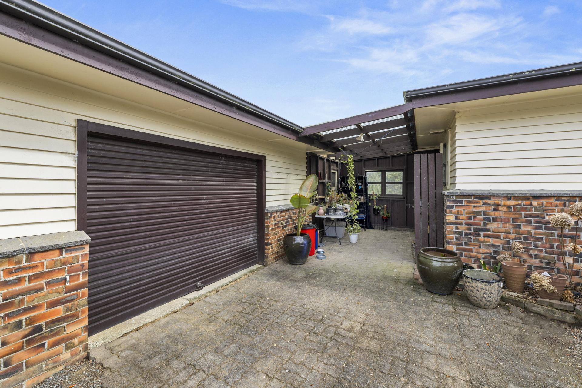 5209 Highway 22, Waingaro