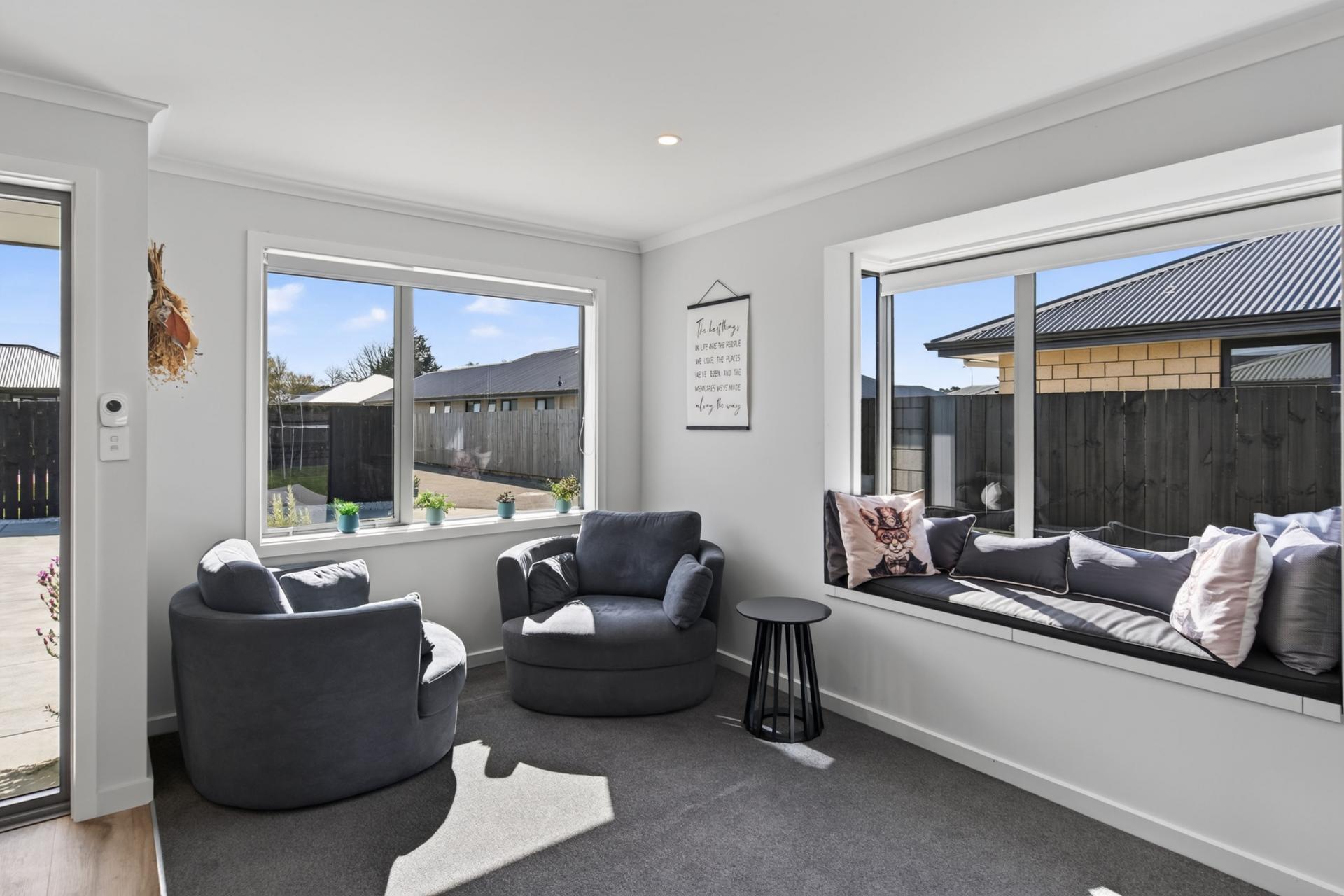 32 Geoff Geering Drive, Netherby