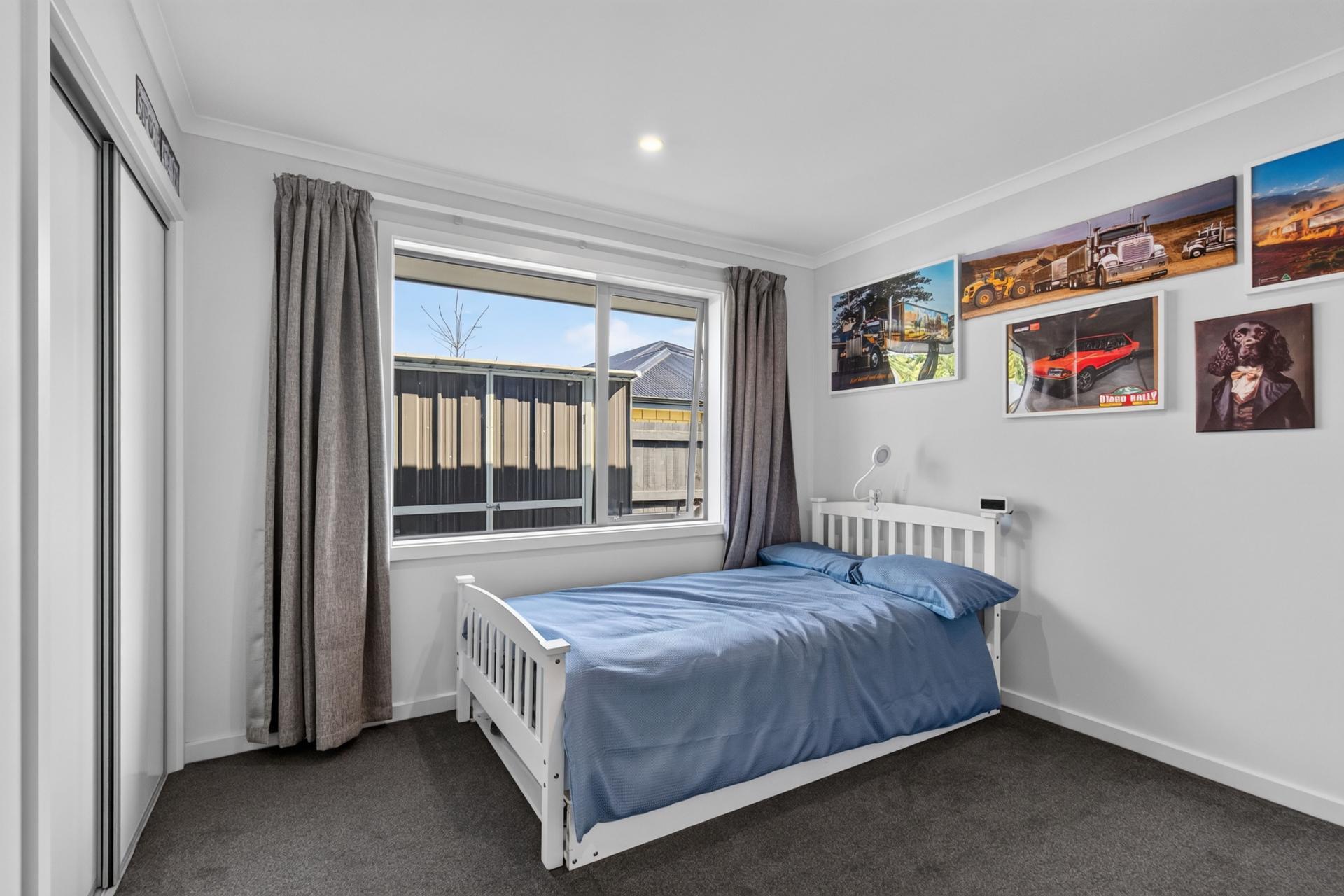 32 Geoff Geering Drive, Netherby