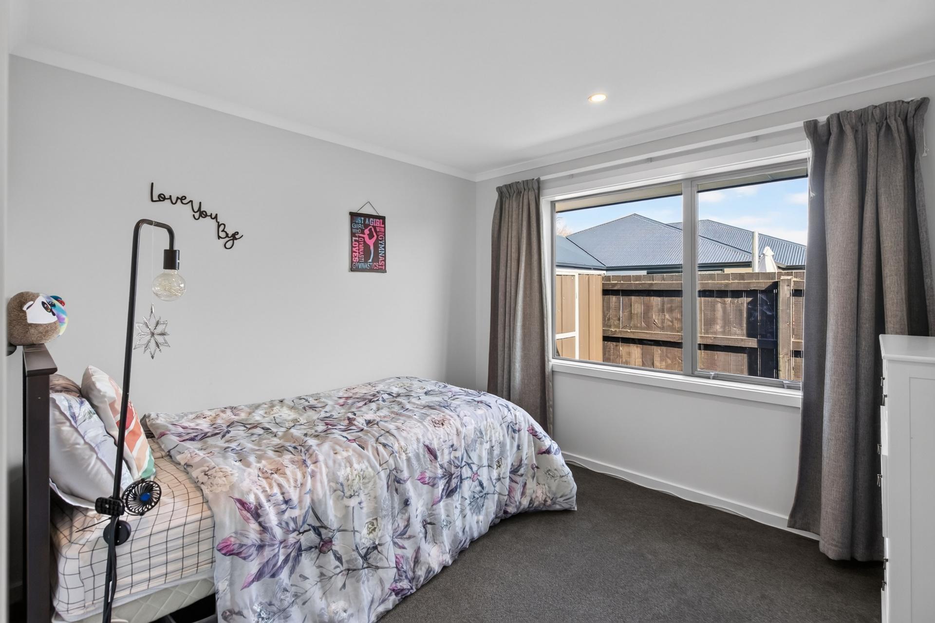32 Geoff Geering Drive, Netherby