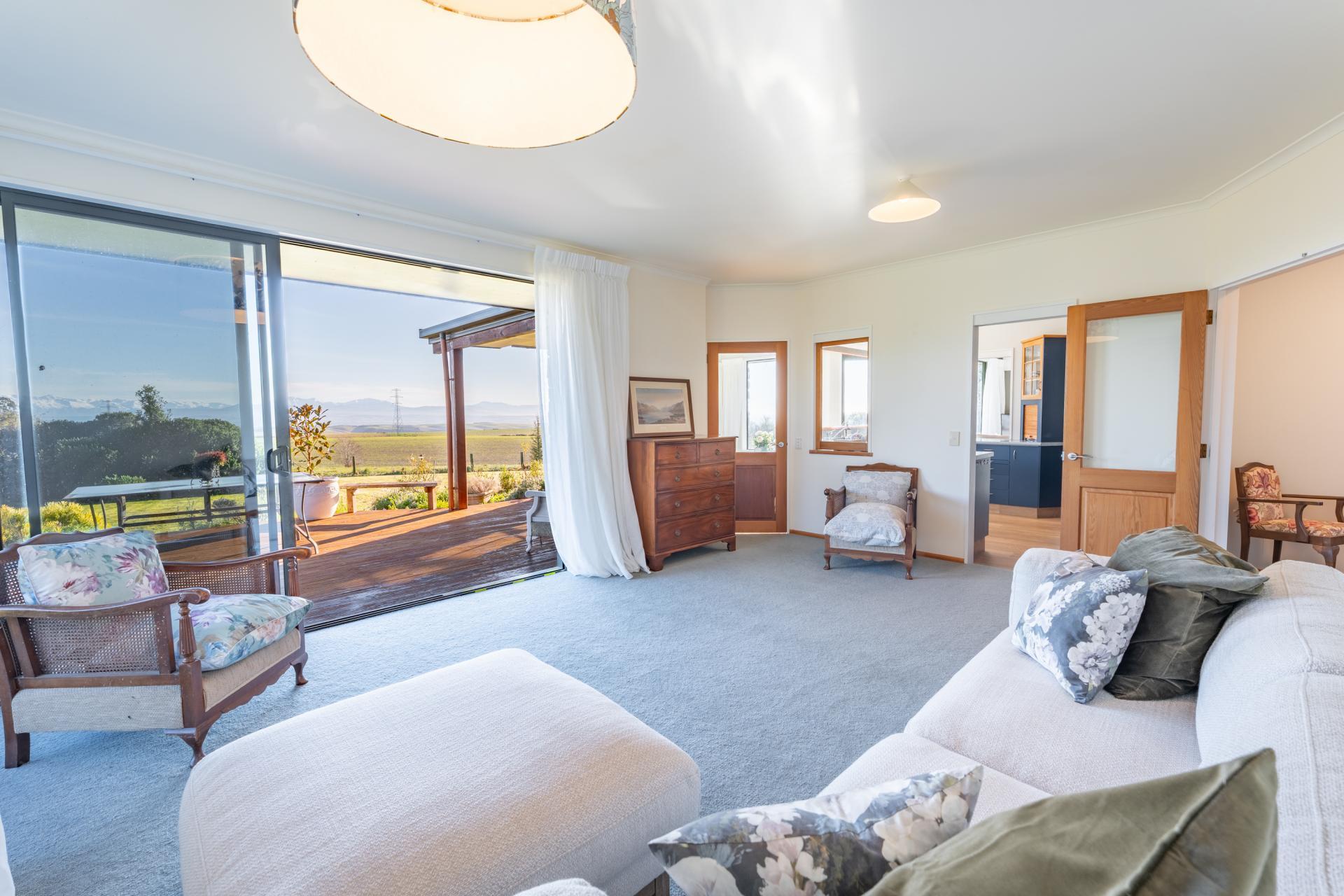 986 Rolling Ridges Road, Levels Valley