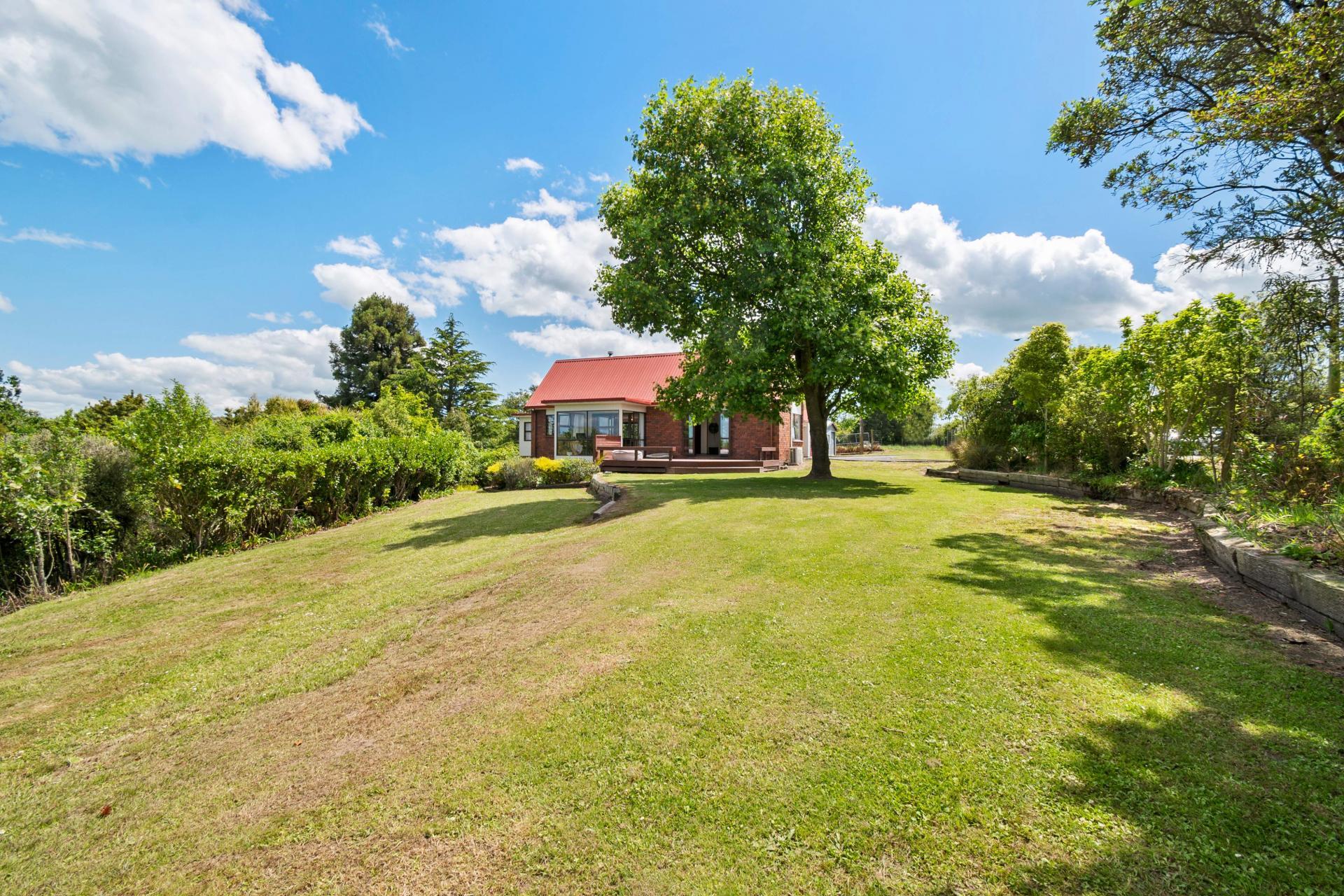 203 Fergusson Road, Halcombe