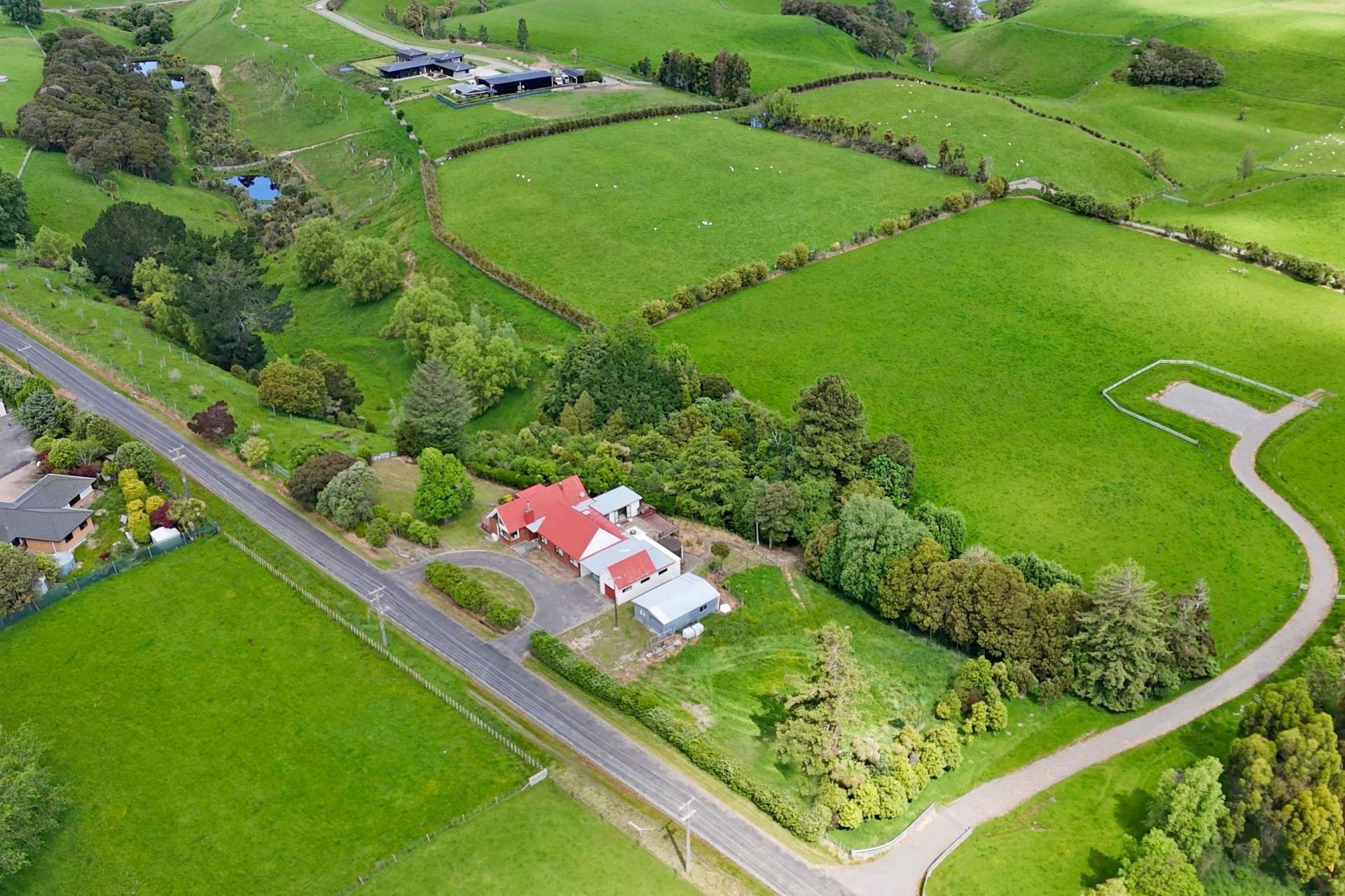 203 Fergusson Road, Halcombe