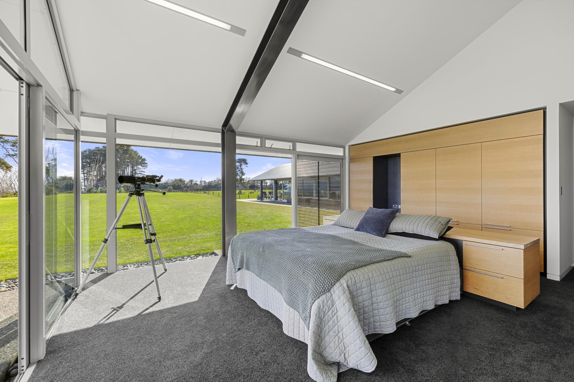 323 Seagrove Road, Waiau Pa