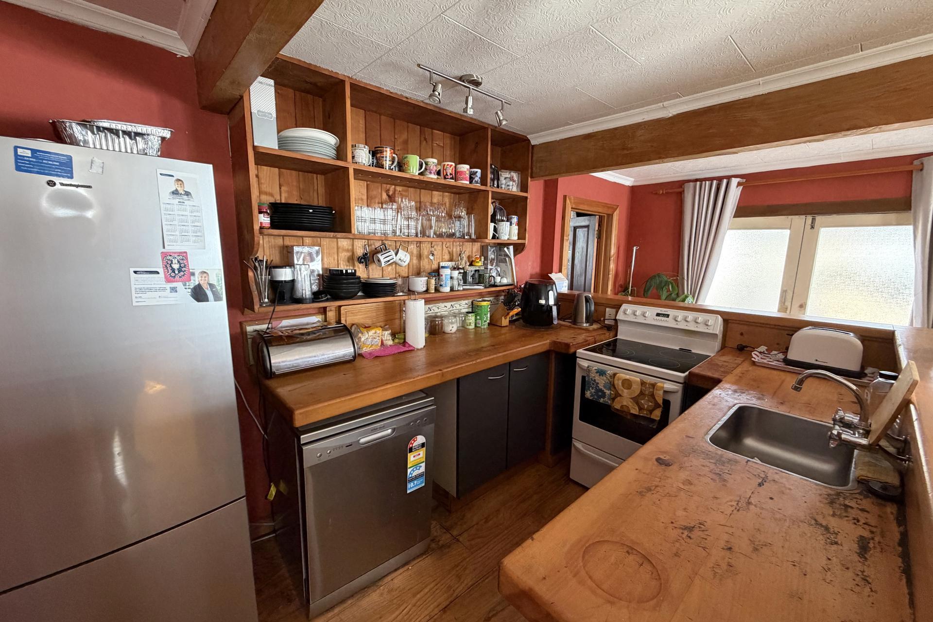 239 High Street, Dannevirke