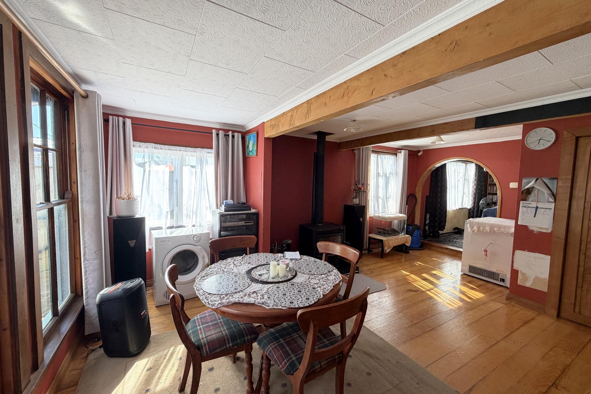 239 High Street, Dannevirke