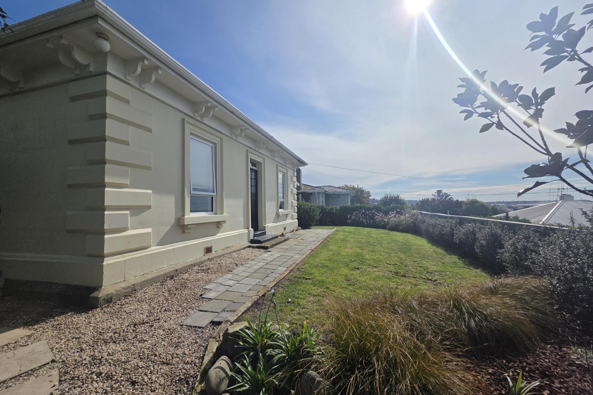 10A Wharfe Street, South Hill