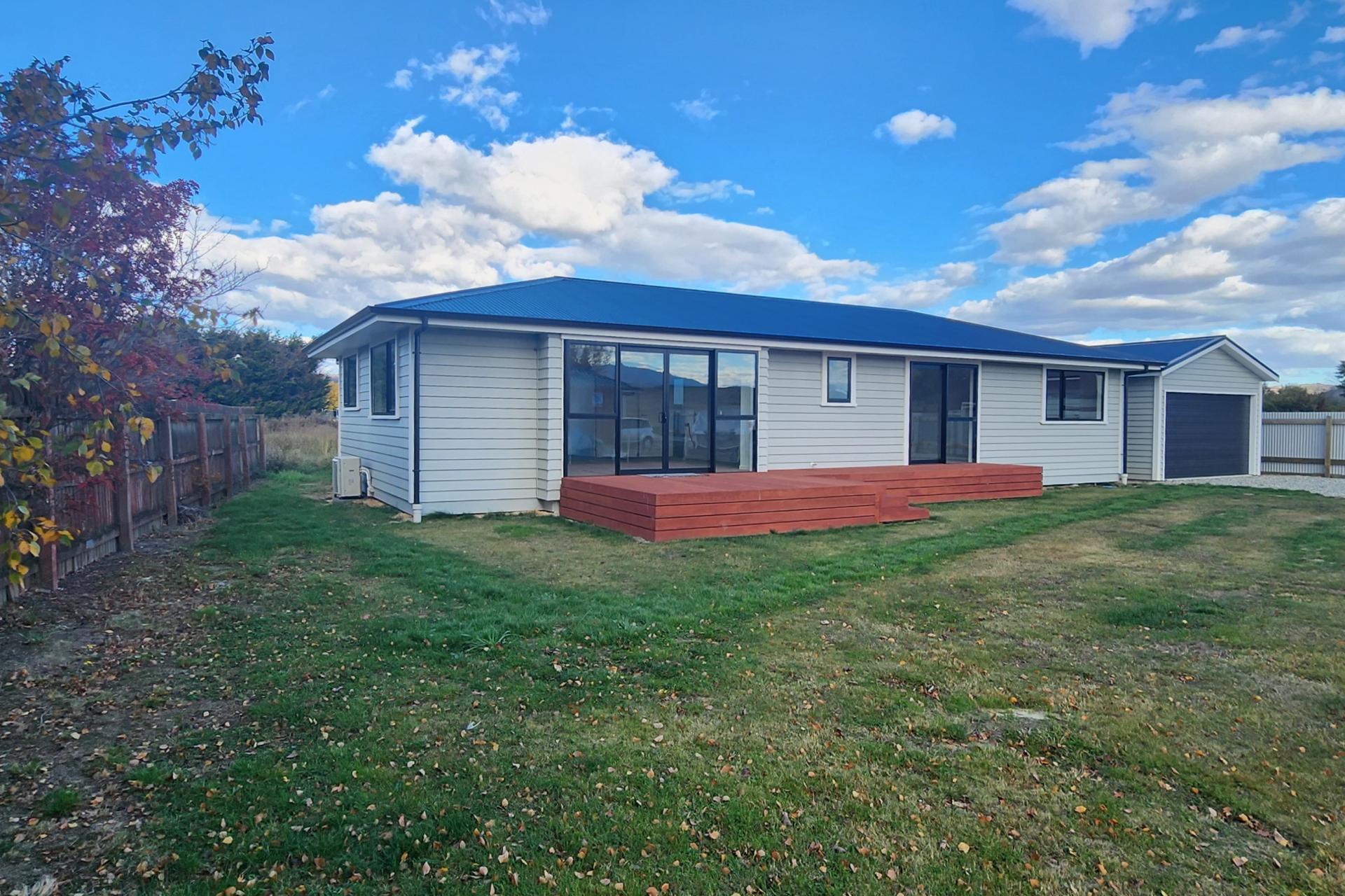 17B Cobham Crescent, Omakau