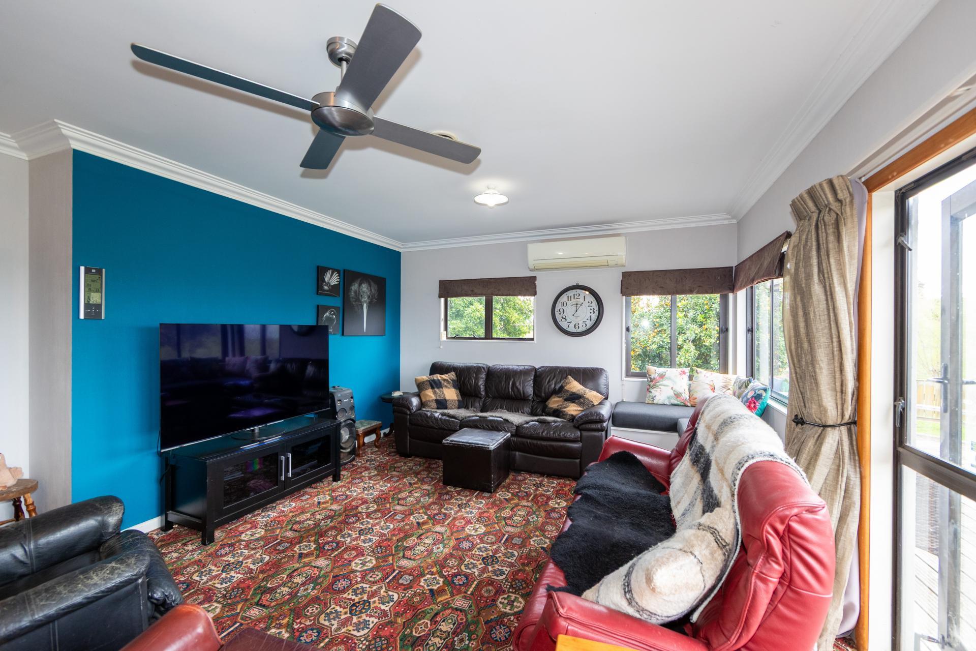 612 Flag Range Road, Sherenden