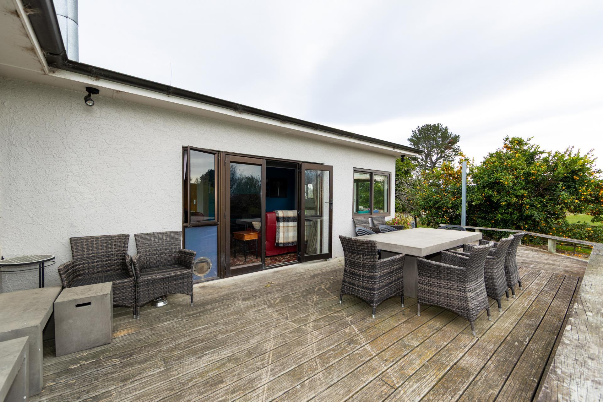 612 Flag Range Road, Sherenden
