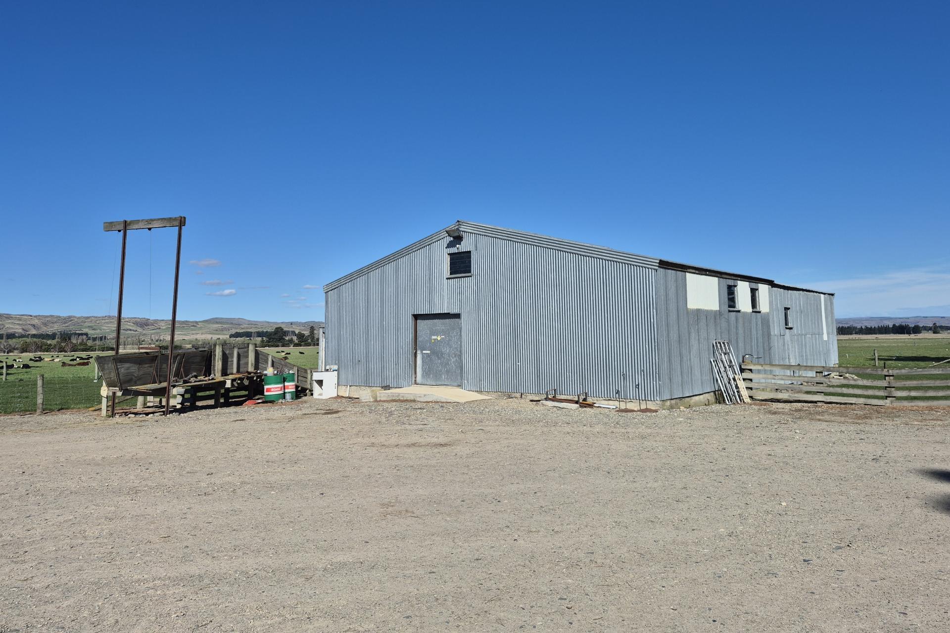 6648 Hyde-Middlemarch Road, Middlemarch