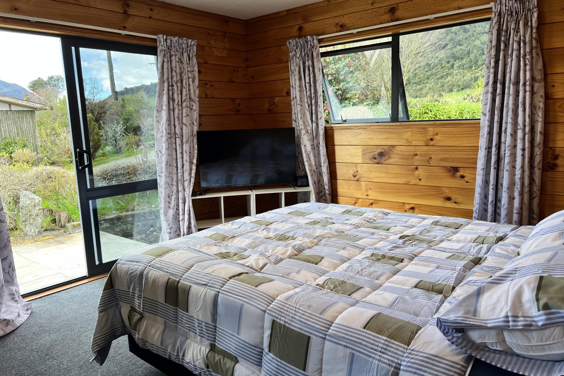 1566 Lake Brunner Road, Inchbonnie
