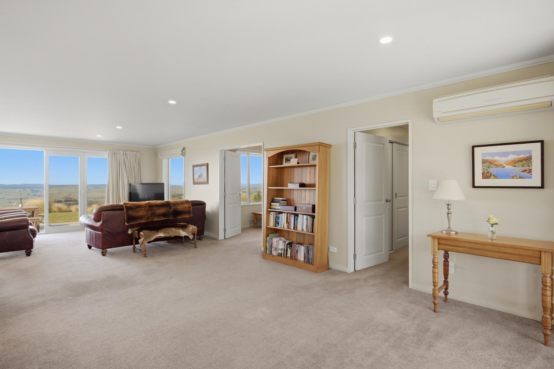 287 Bloxham Road, Crichton
