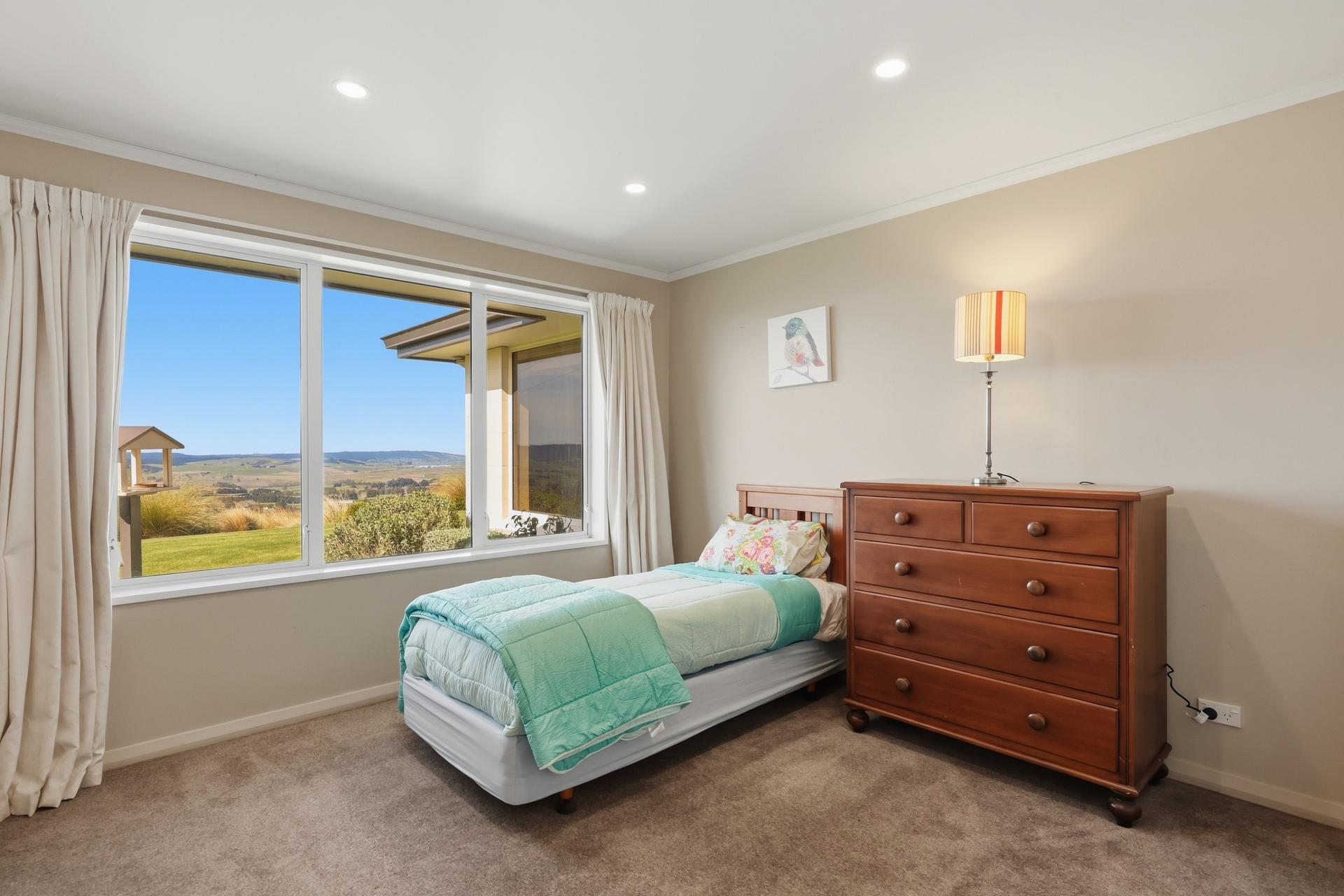 287 Bloxham Road, Crichton