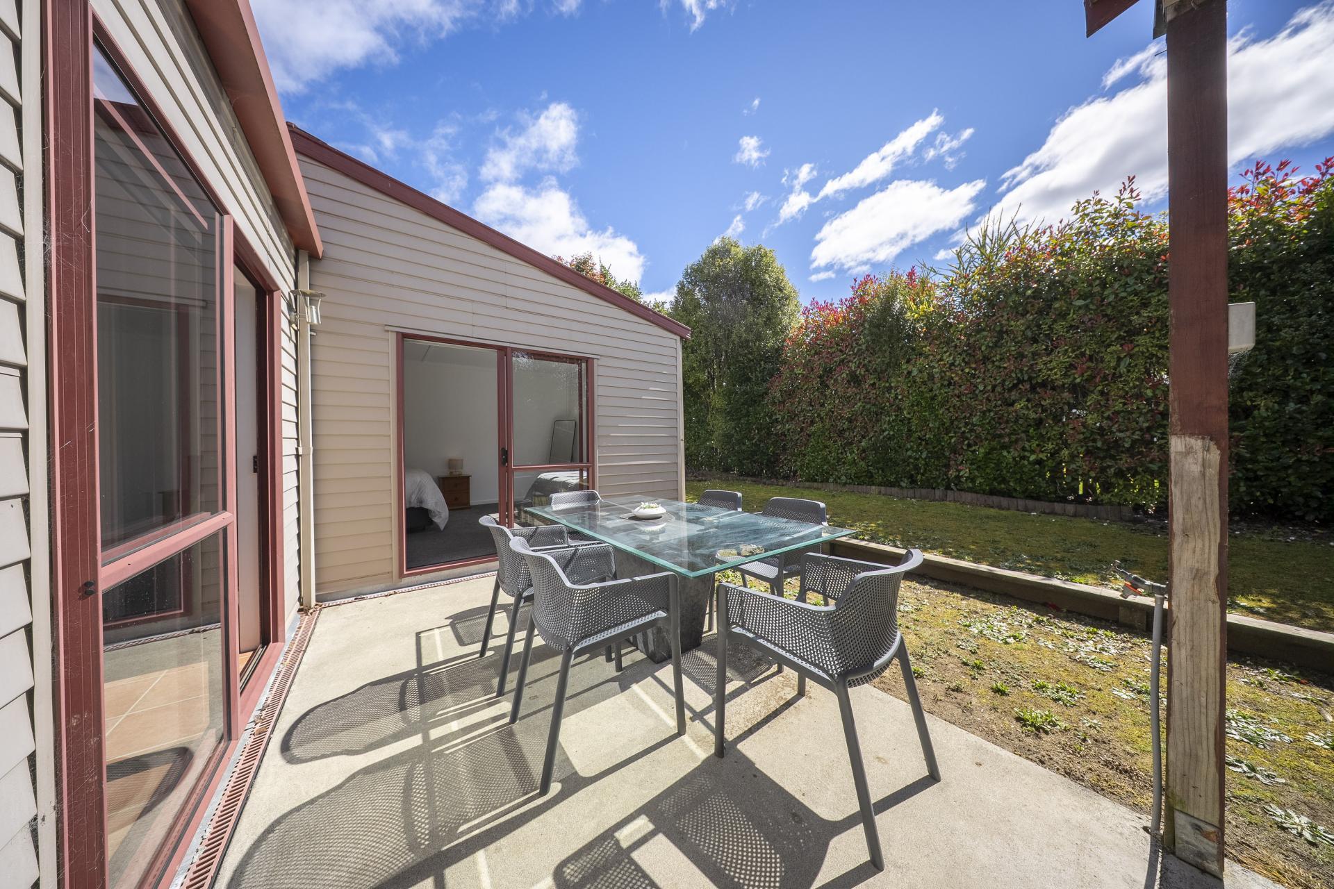 13 View Street, Manapouri