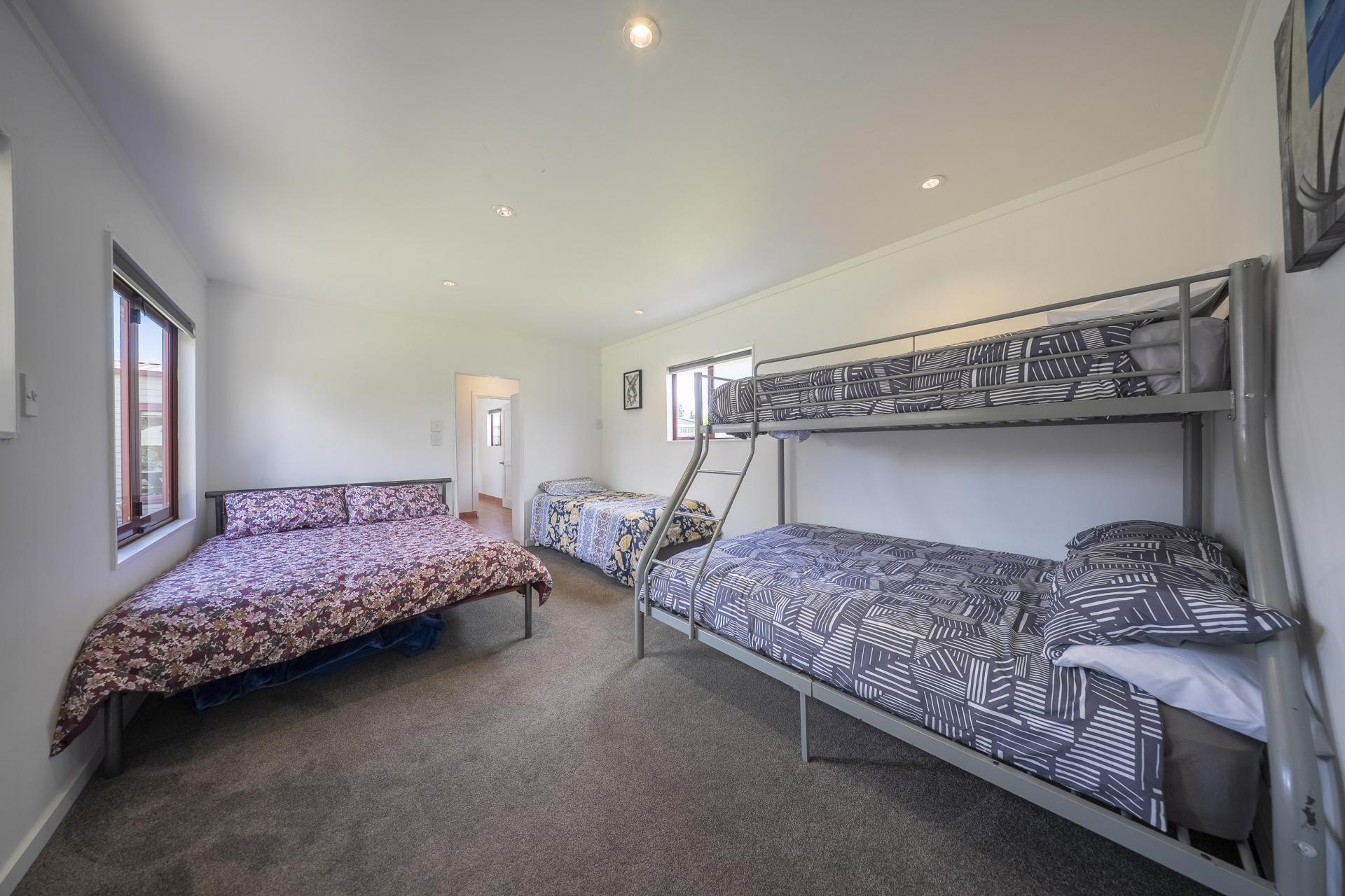 13 View Street, Manapouri