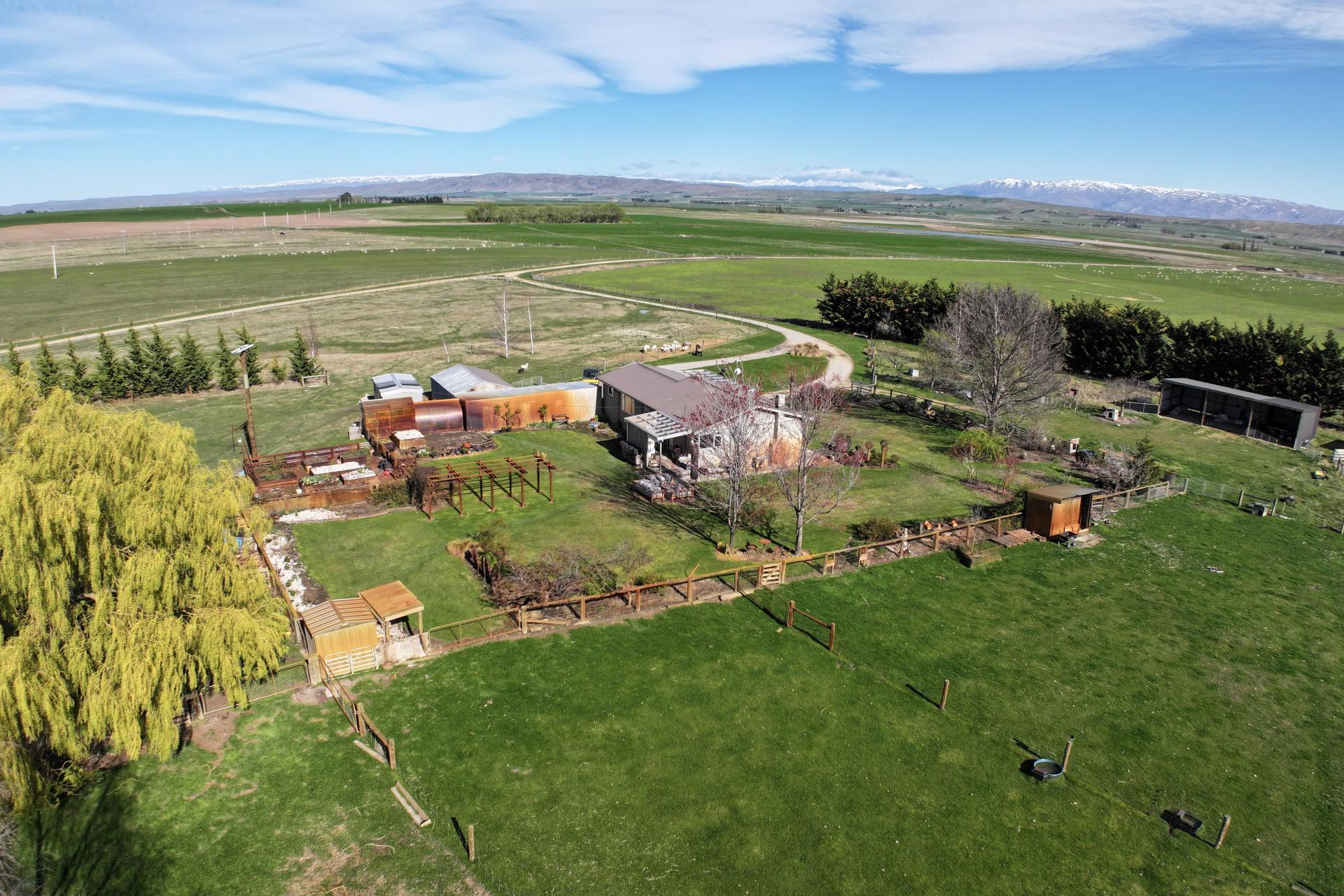 700 Jones Road, Poolburn