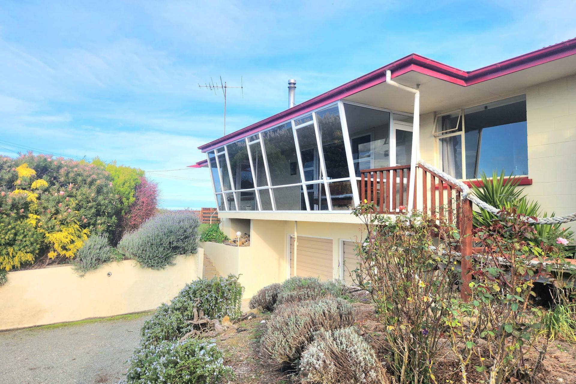 27 Newcastle Street, Hampden