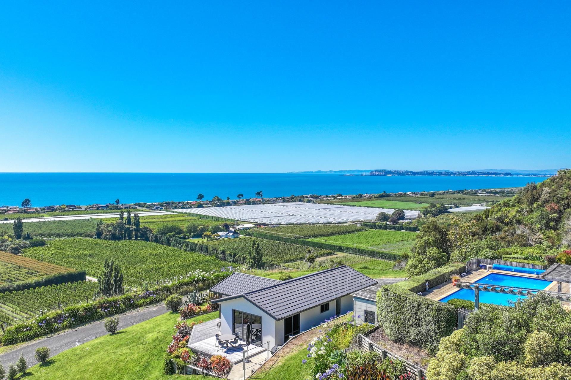 9 Kaimata Road, Bay View
