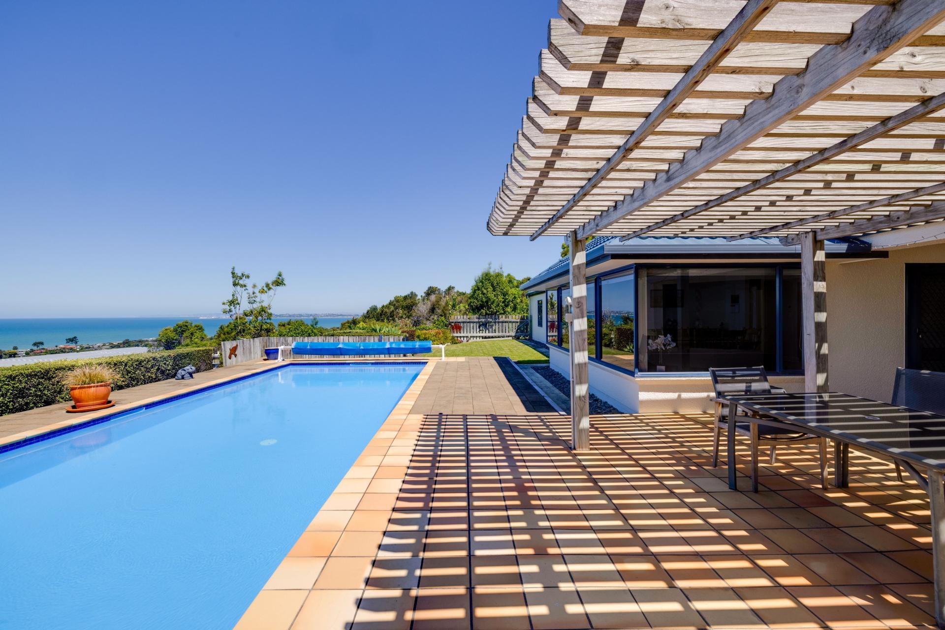 9 Kaimata Road, Bay View