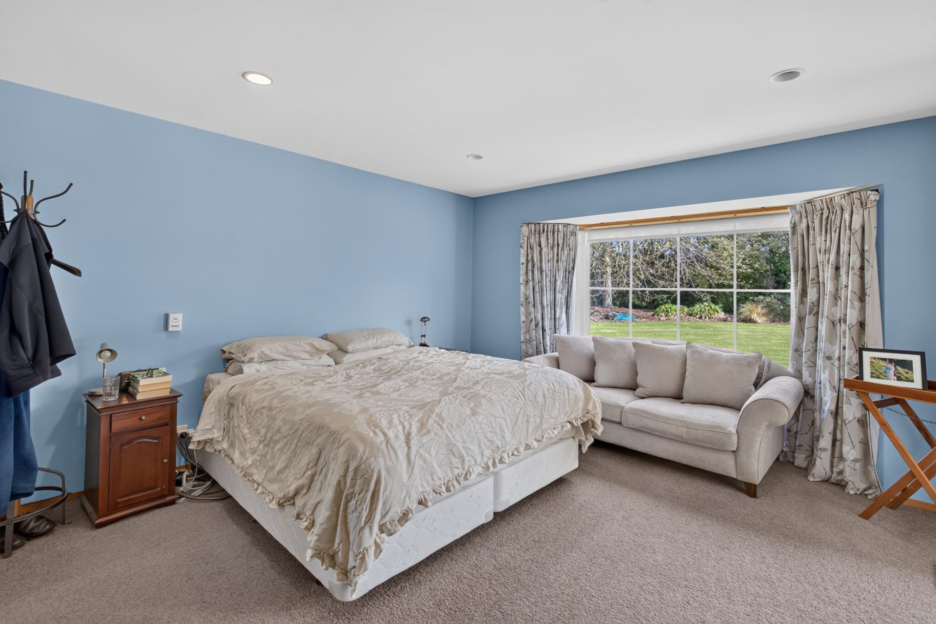 367 Norwood Road, Burnham