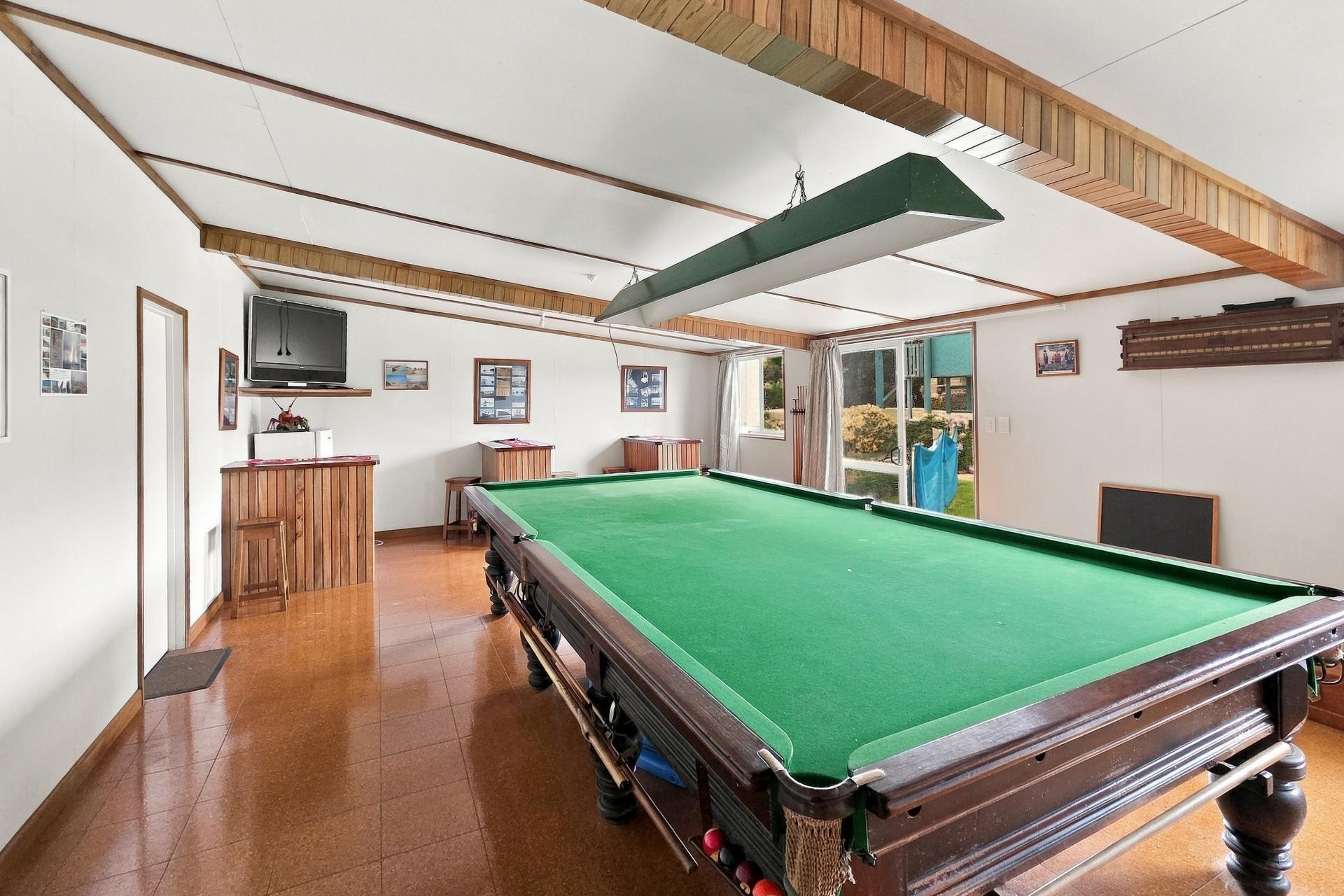 1117 Omamari Road, Omamari