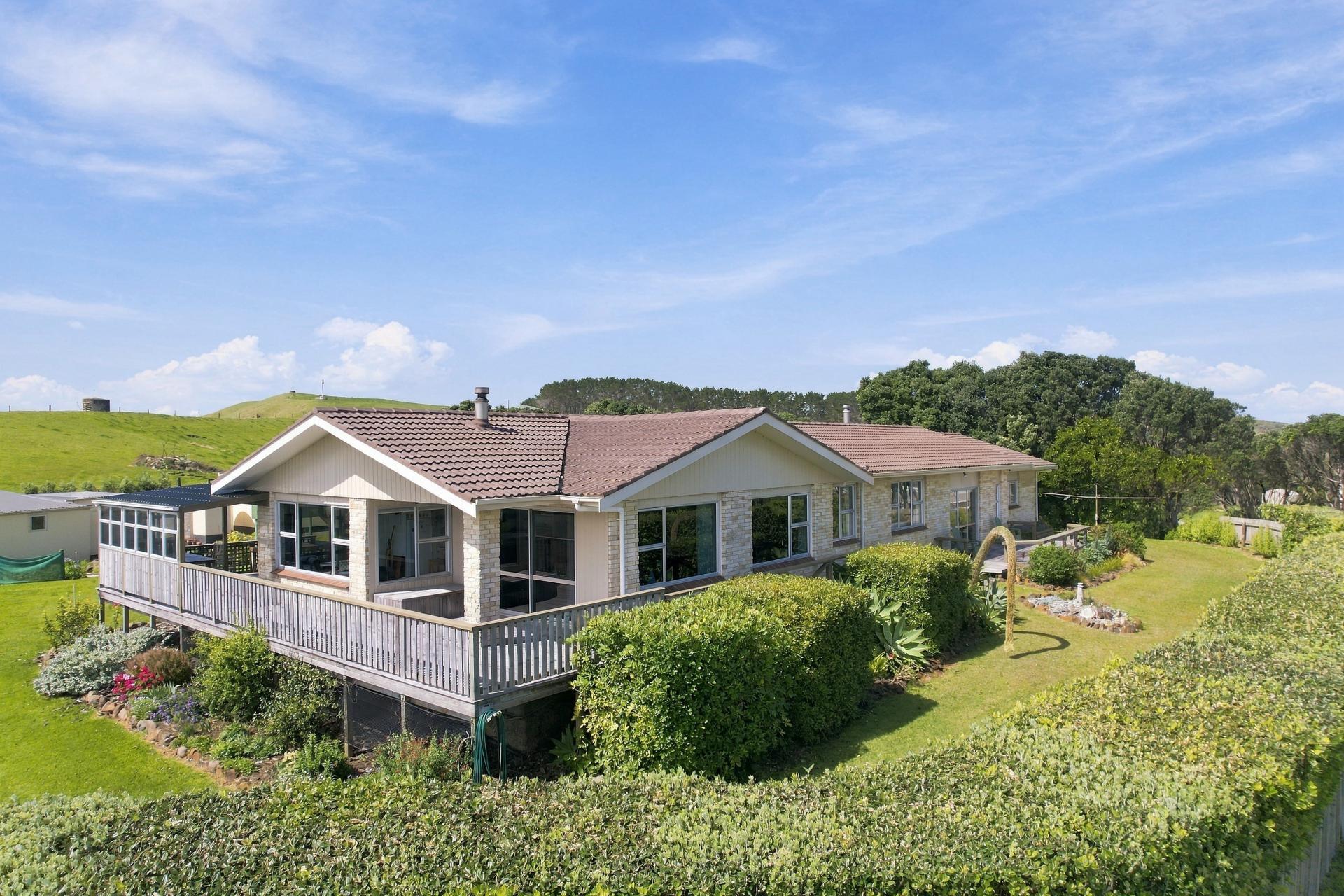1117 Omamari Road, Omamari