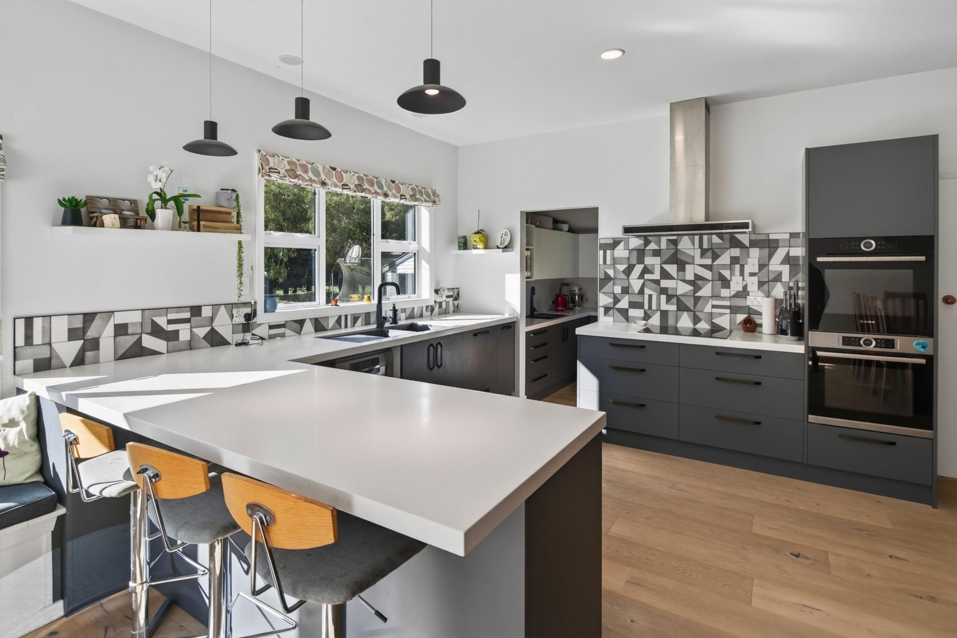 1492 Happy Valley Road, Motunau