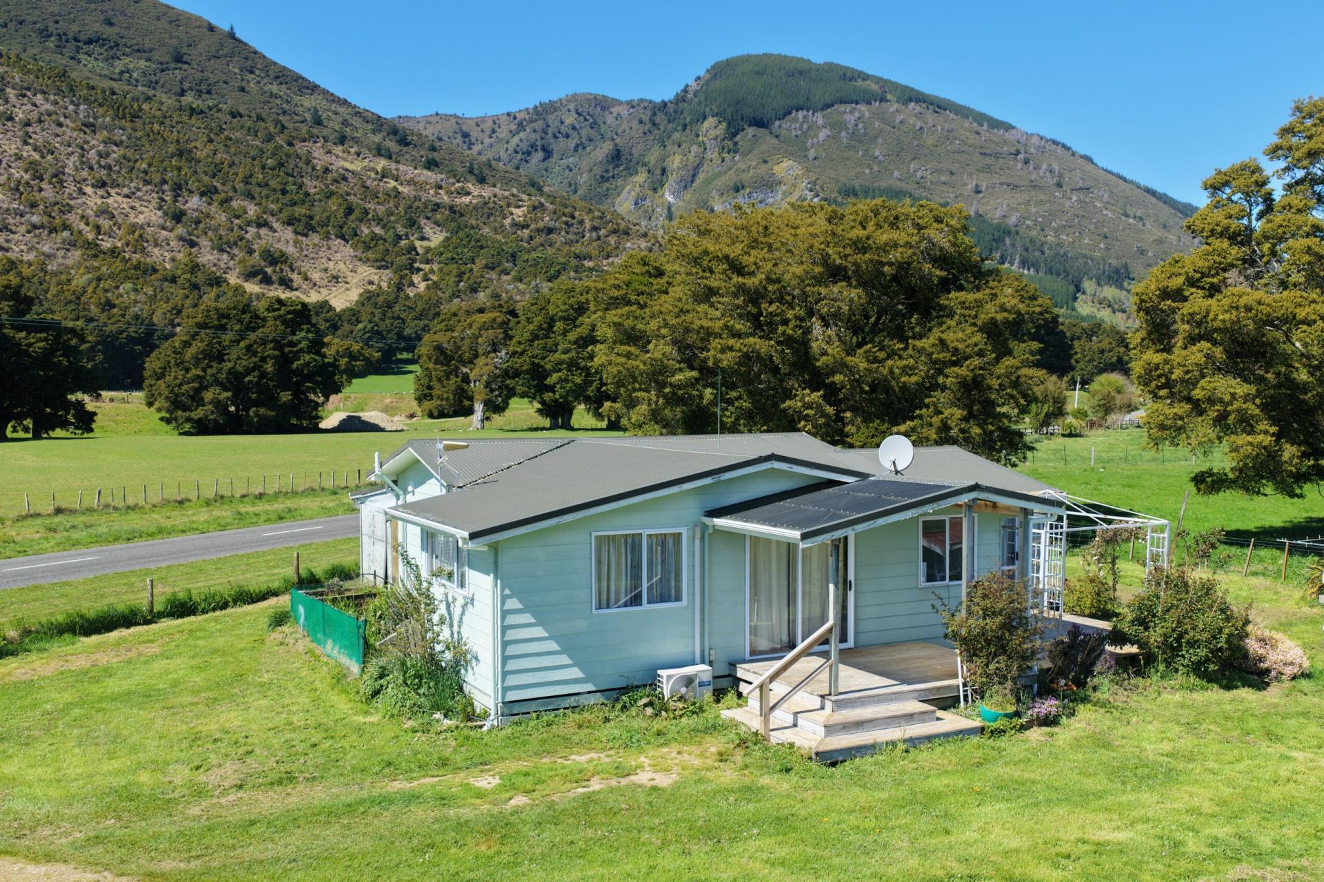 574 East Takaka Road, East Takaka